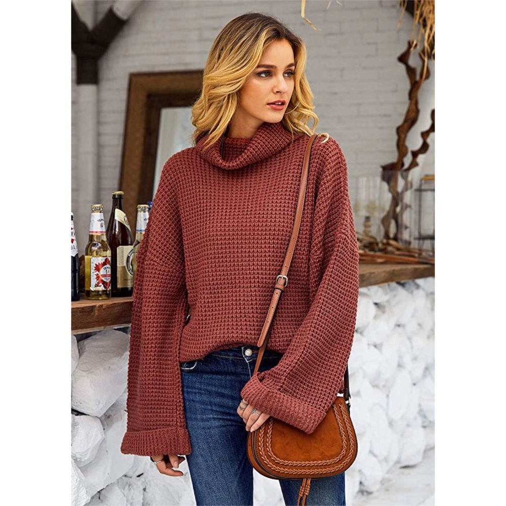 Turtleneck Chunky Sweater NWOT